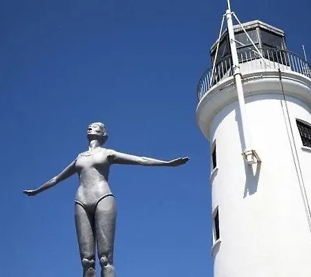 아파트 Seaview North Bay Homesweetholidayhomes 스카버러